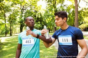Bei einem Wettkampf ist Trinken besonders wichtig